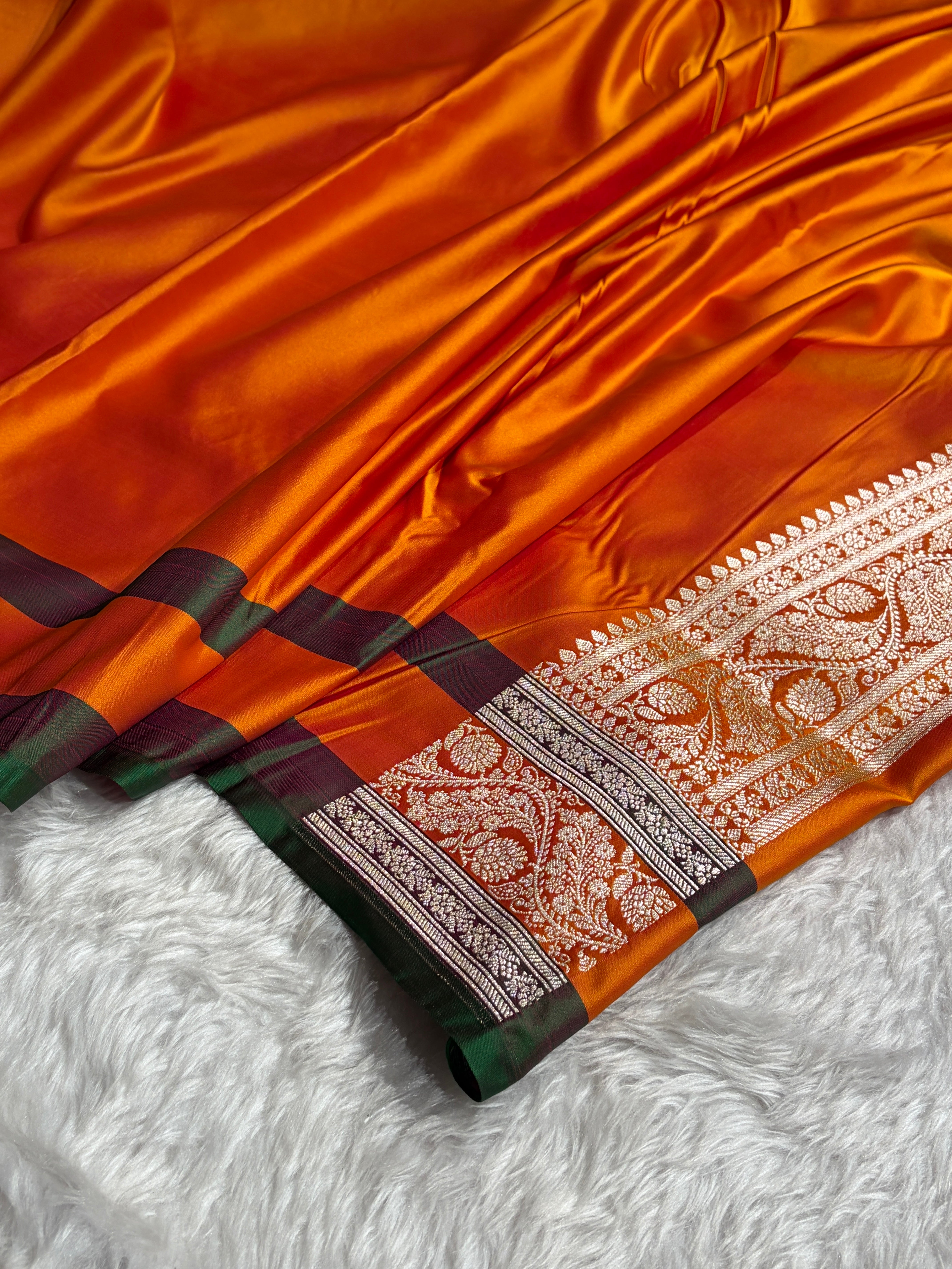 Banarasi Cross Red With Contrast Mustard Floral Border Mashru Silk Saree MSM-101