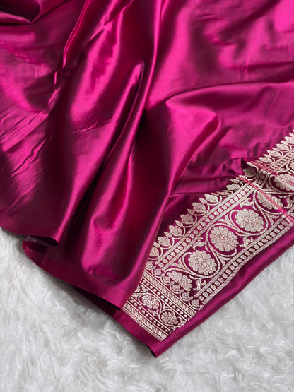 Wine Cross Shades Tanchoi Motif Mashru Silk Saree MST-13