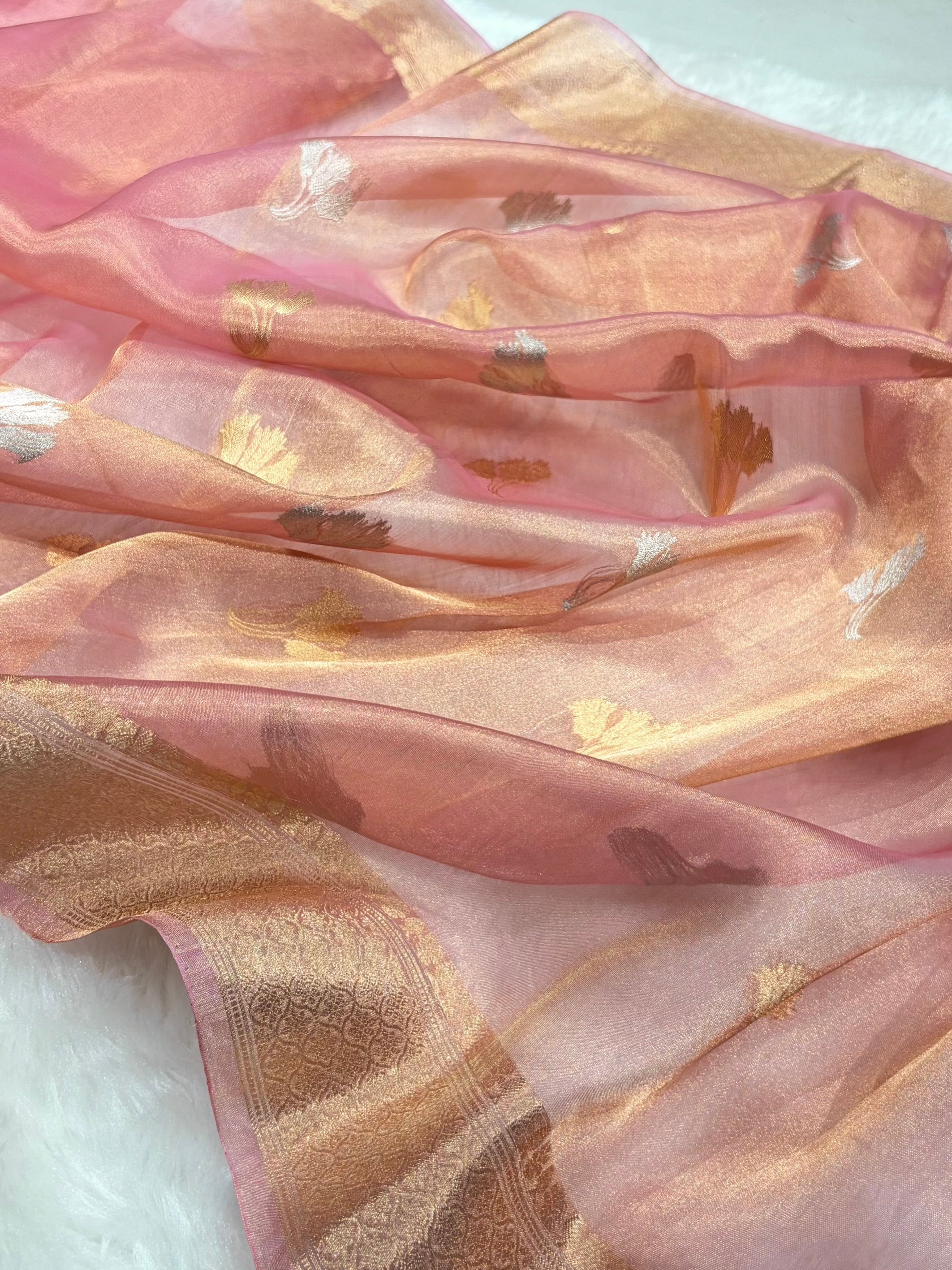 Light Peach Bananasi Floral Shades Pure Tissue Silk Saree PT-53