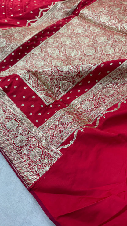 Bridal Red Mashru Silk Banarasi Saree With Booti Pattern