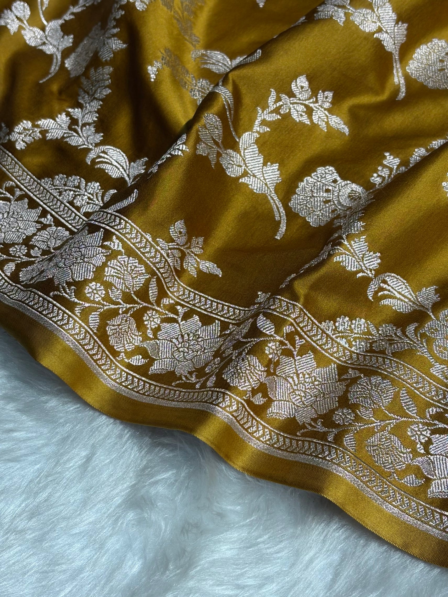 Mustard Shades Jaal Mashru Silk Saree