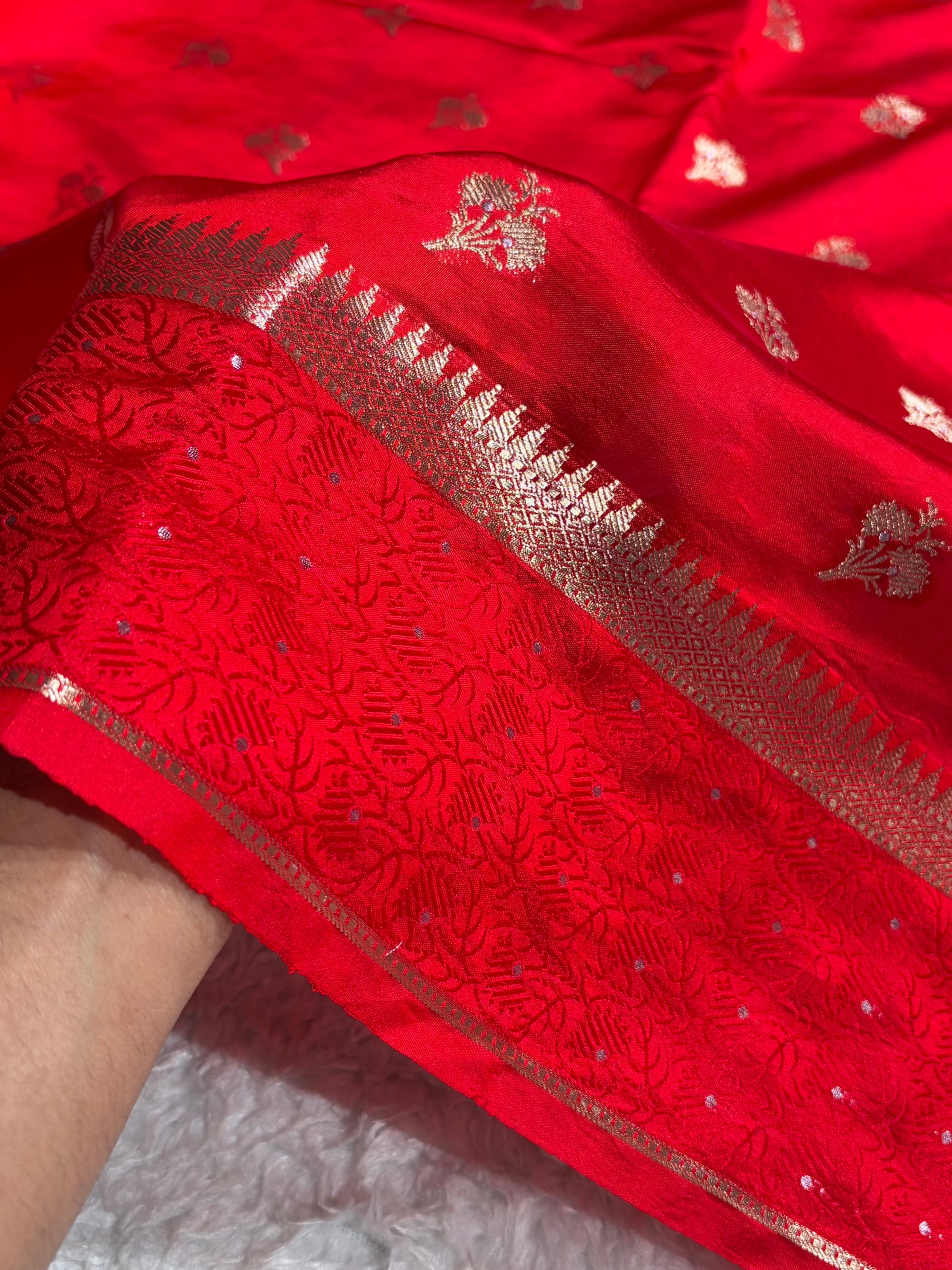 Red Shade Flower Boota Pure Caramel Mango Silk Saree CS-15