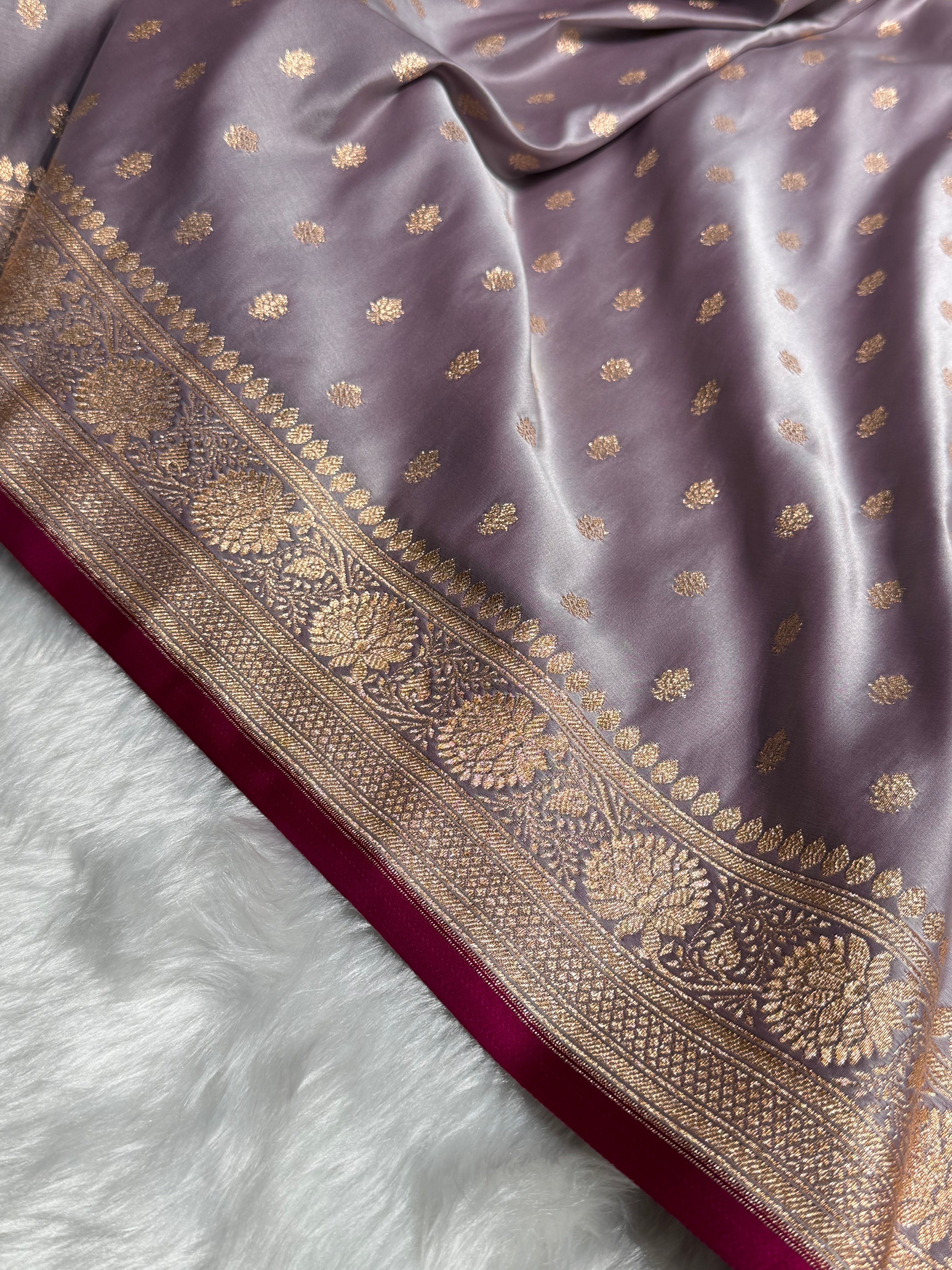 Grayish Lavender Booti Katan Silk Saree SK07
