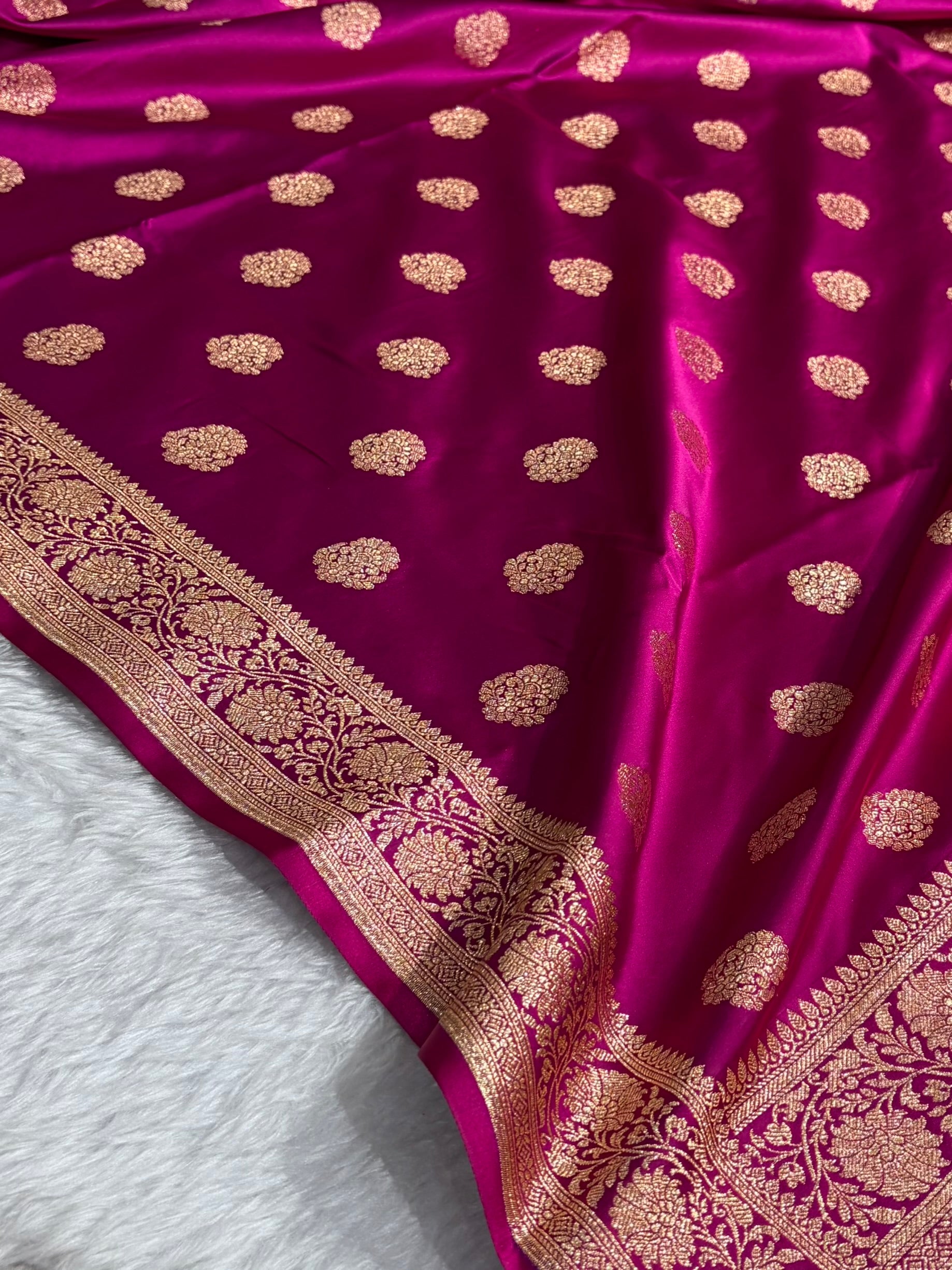 Banarasi Satin Katan Saree With Boota in Cross Rani Shades SK109