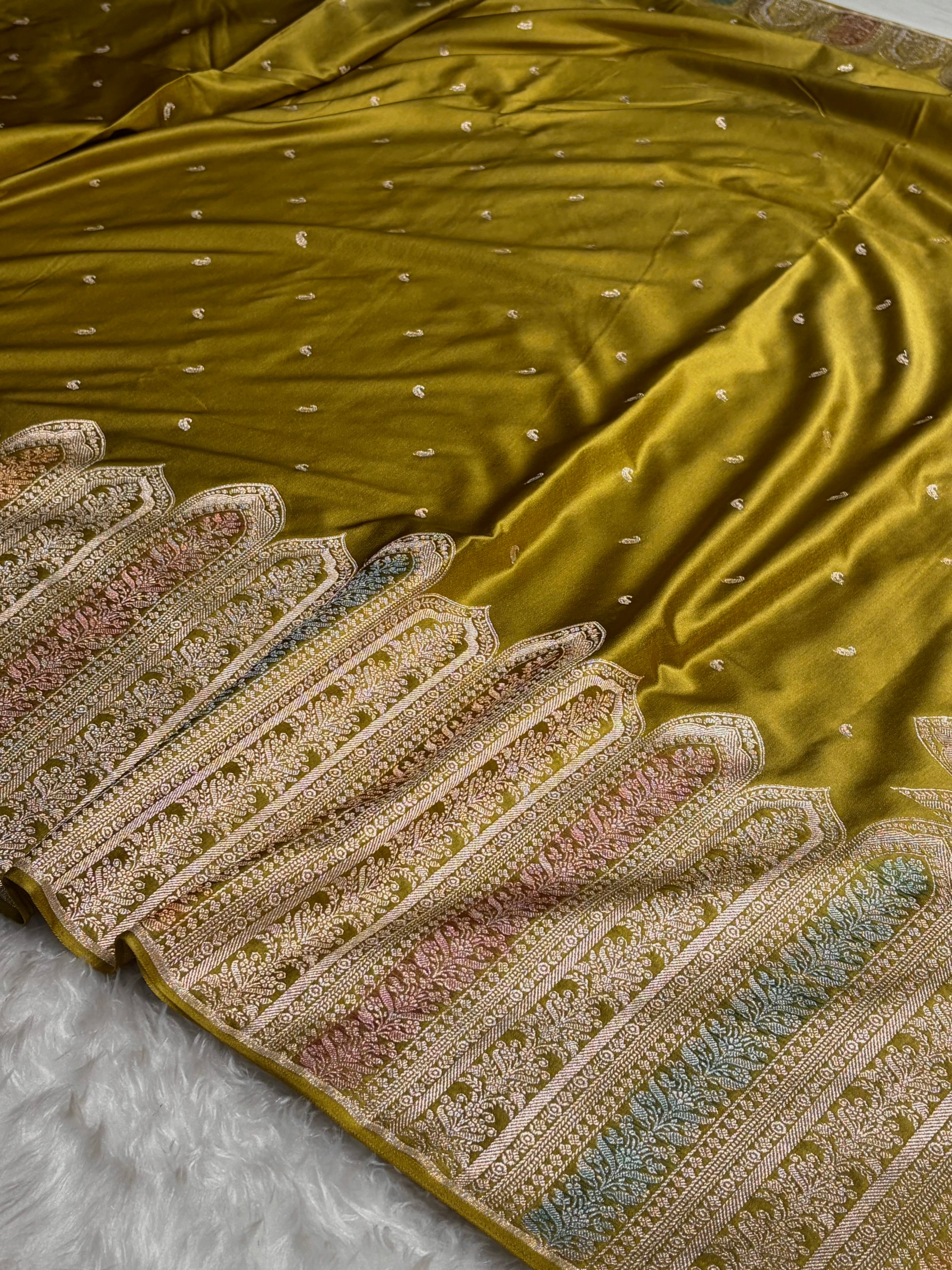 Skirt Border Menendi Minakari Mashru Silk Saree MS13