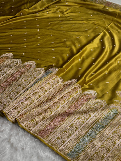 Skirt Border Menendi Minakari Mashru Silk Saree MS13