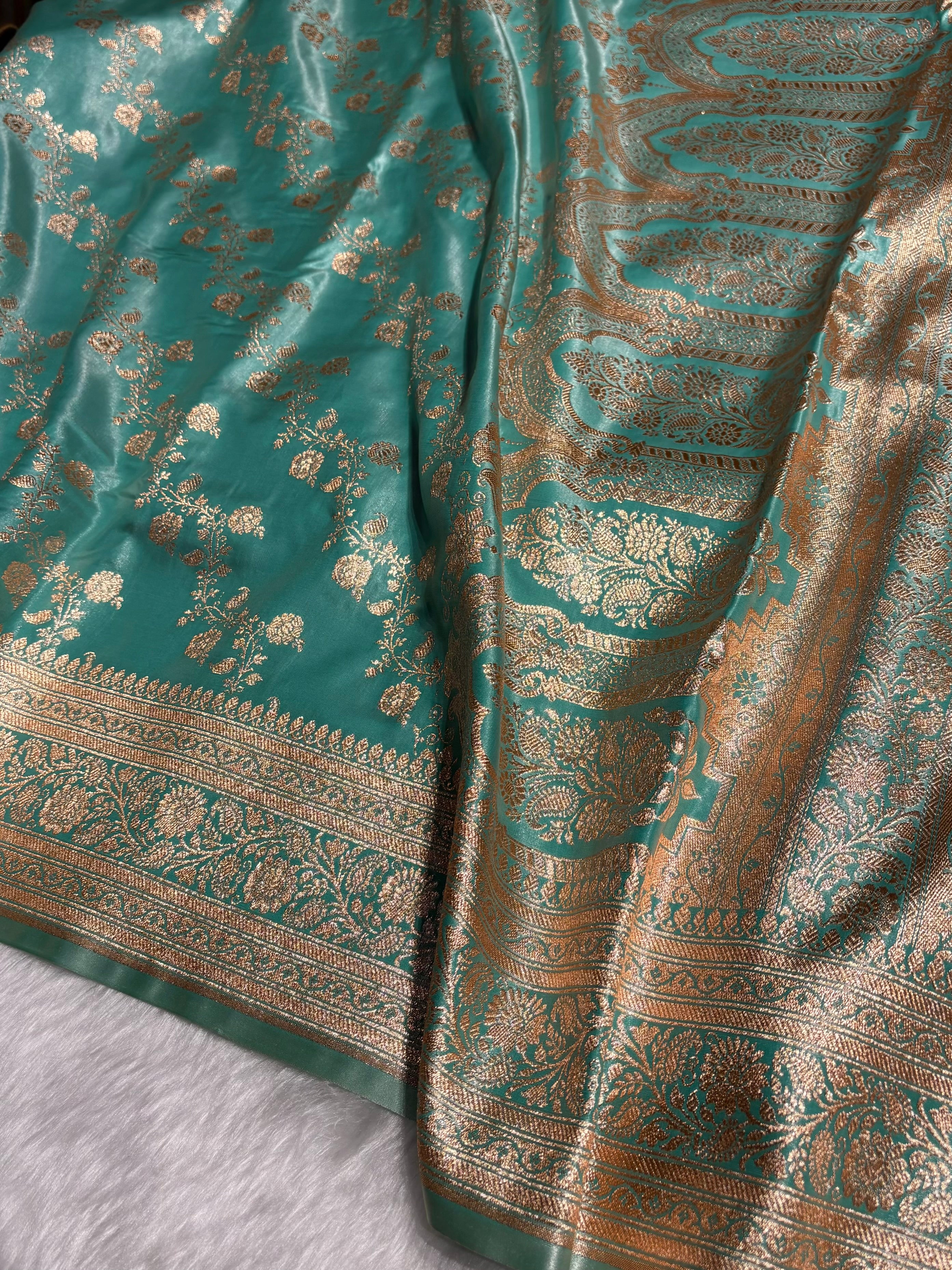 Sea Green Shades Banarasi  Cross Jaal Satin Silk Saree SS11
