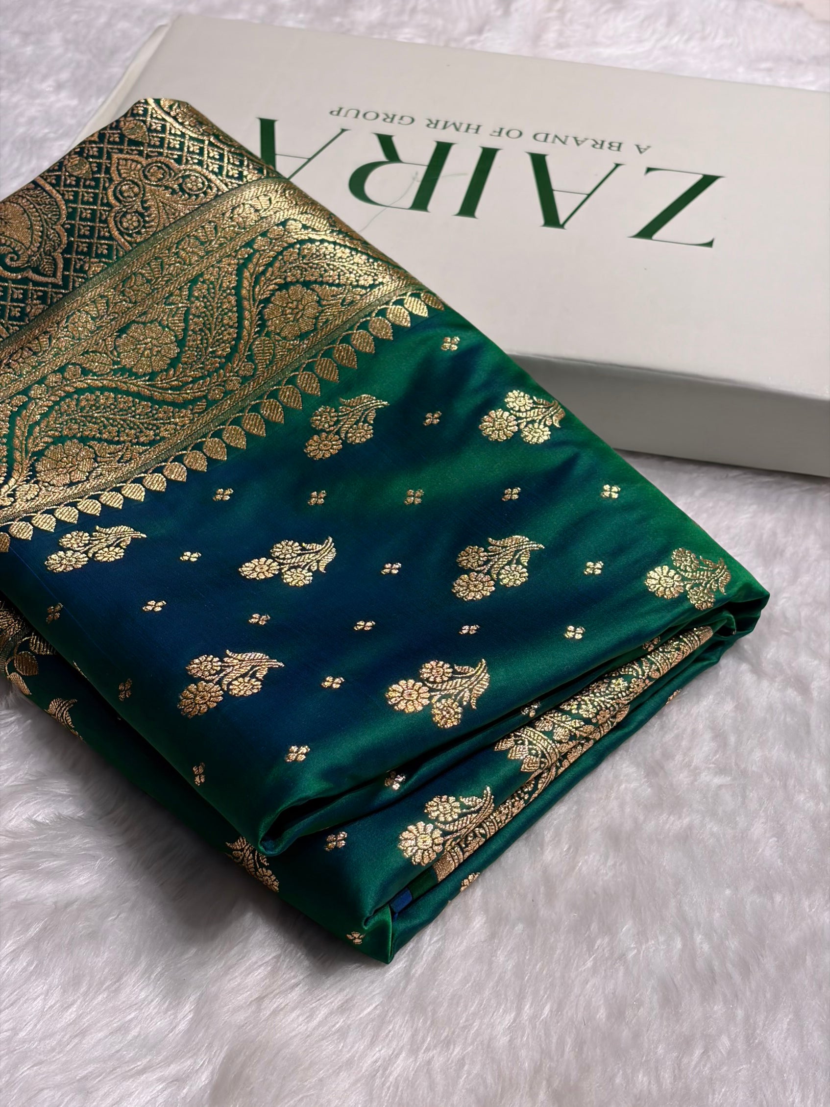 Cross Green Floral Unique Boota Pattern Satin Katan Silk Saree SK73