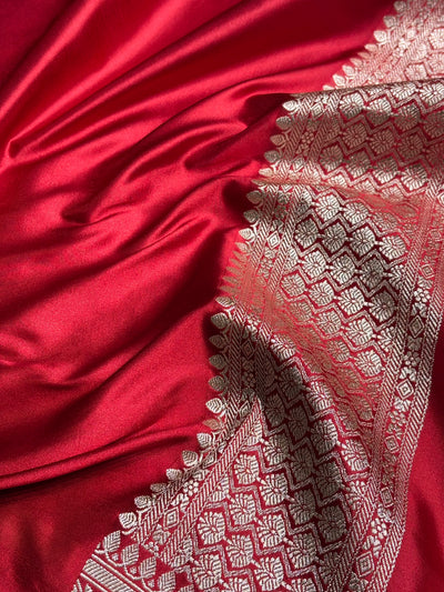 Banarasi Tanchoi Cherry Red Floral Booti Mashru Silk Saree MCS59