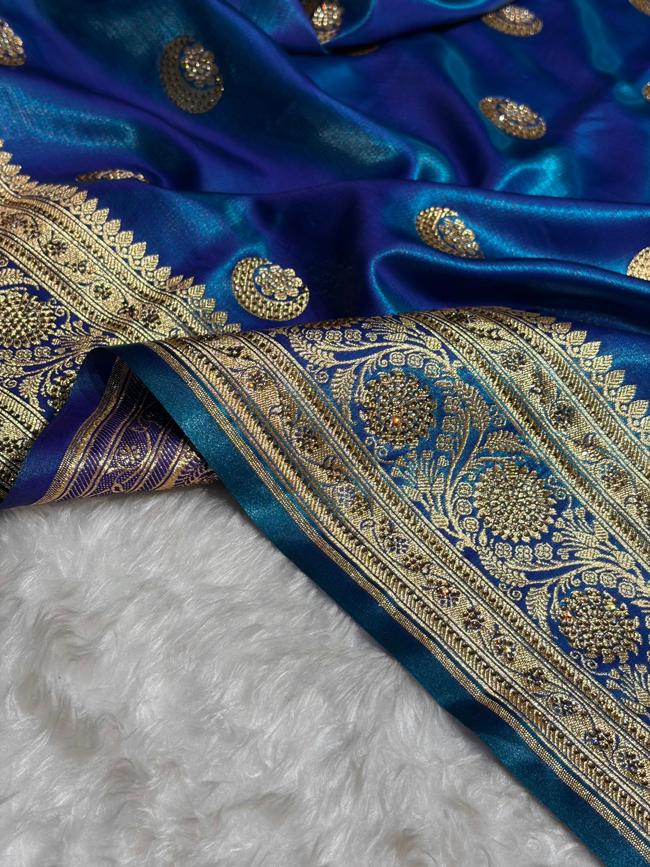 Chand Tara Peacock Boota With Traditional Banarasi Swarovski Work BSS04 (R)