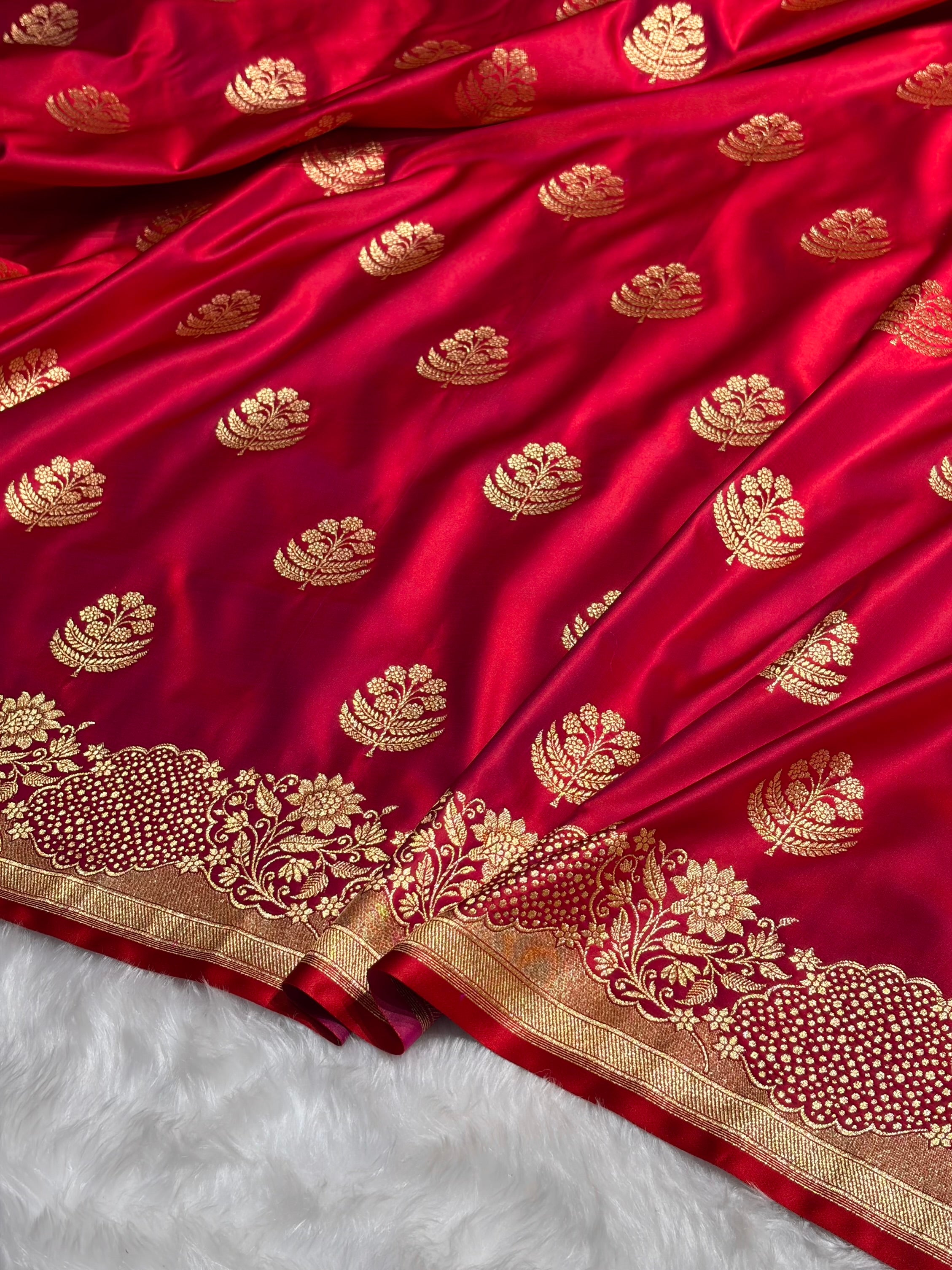 Reddish Magenta Unique Boota Pattern Satin Katan Silk Saree SK70
