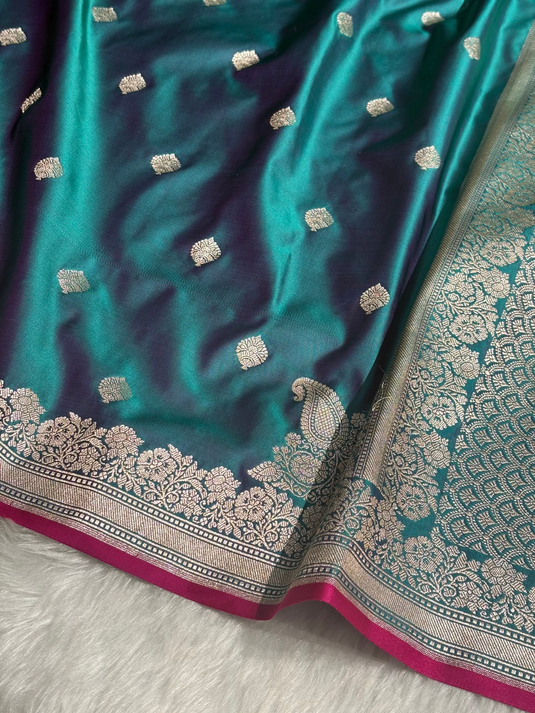 Peacock Shades Floral Boota Mashru Silk Saree