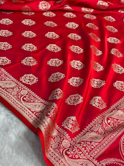 Banarasi Cross Red Shades Banarasi Boota Pattern Floral Mashru Silk Saree MSM-104
