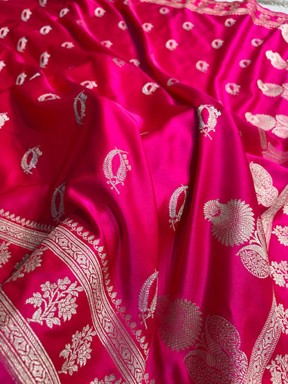 Cross Rani Shades Banarasi Boota Pattern Floral Mashru Silk Saree MSM-112