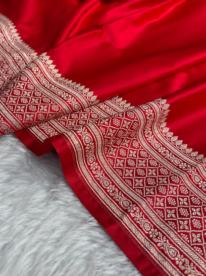 Banarasi Plain Red Shades With Minakari Pallu Mashru Silk Saree MS82