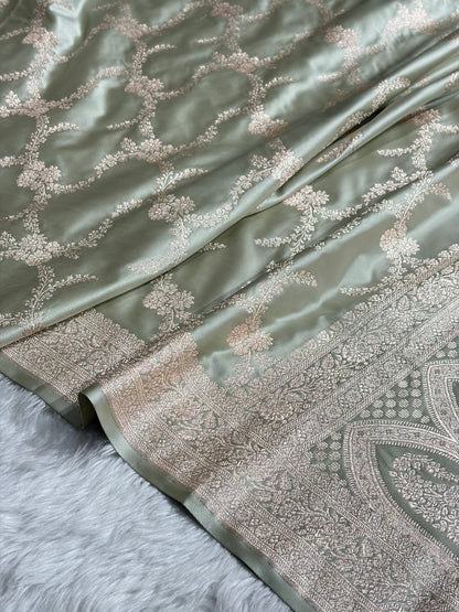 Light Pista Shades Banarasi With Floral Border Mashru Silk Saree MSM-127