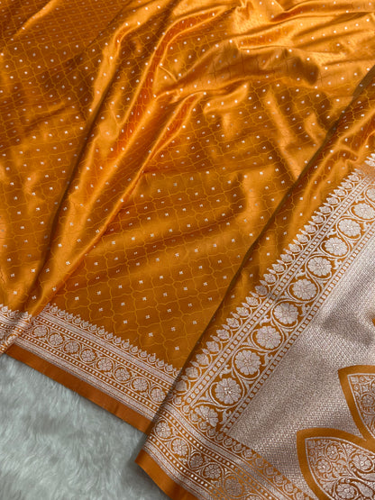Dusty Peach Shades Tanchoi Motif Mashru Silk Saree MST-13