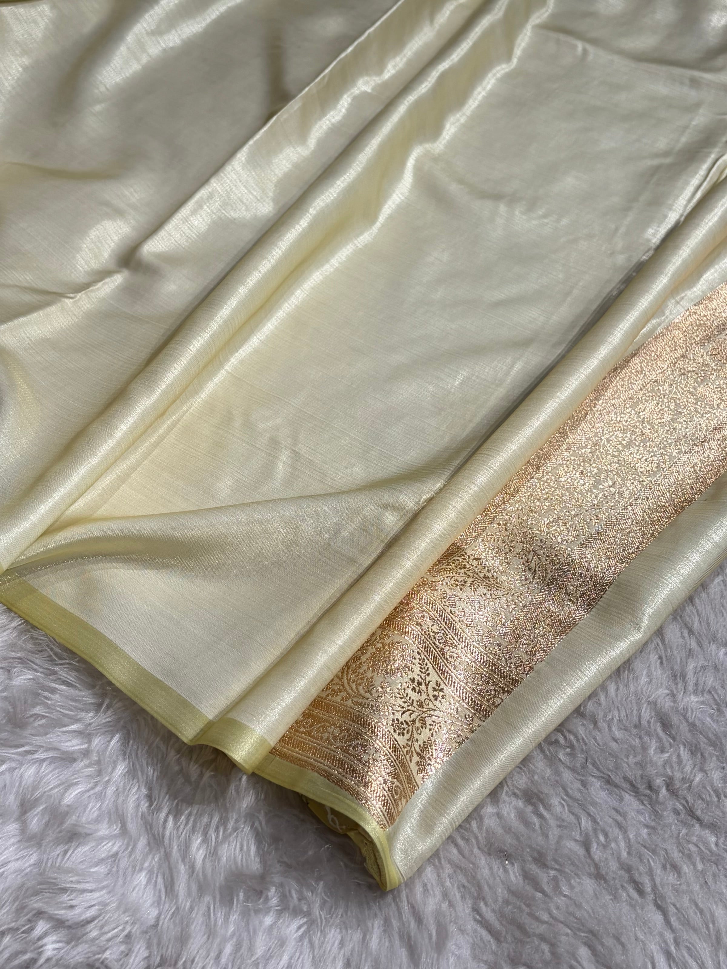 Royal Blue Contrast Shades Cross Pattern Banarasi Satin Silk Saree SS39
