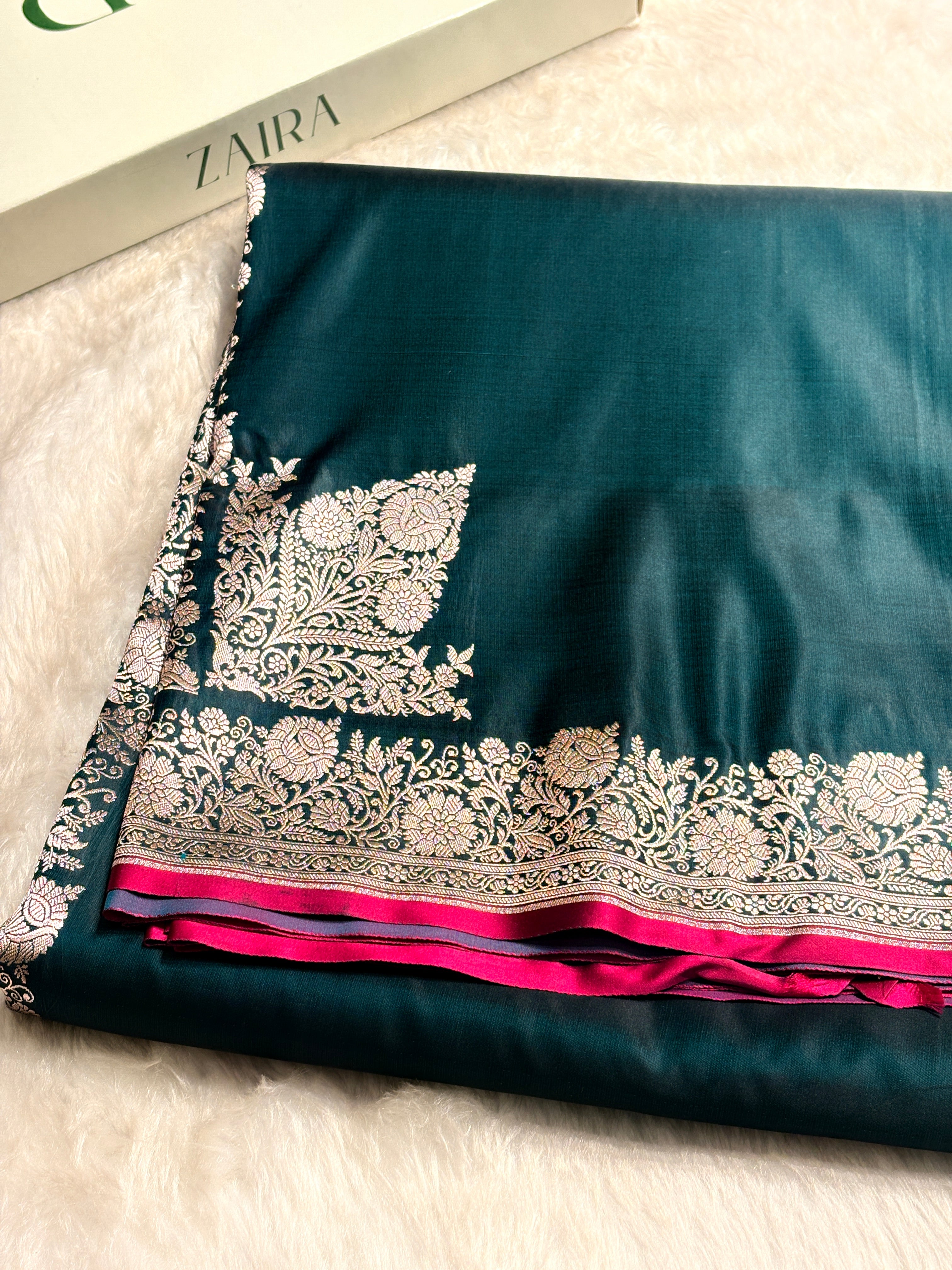Dark Peacock Shades Floral Border Mashru Silk Saree