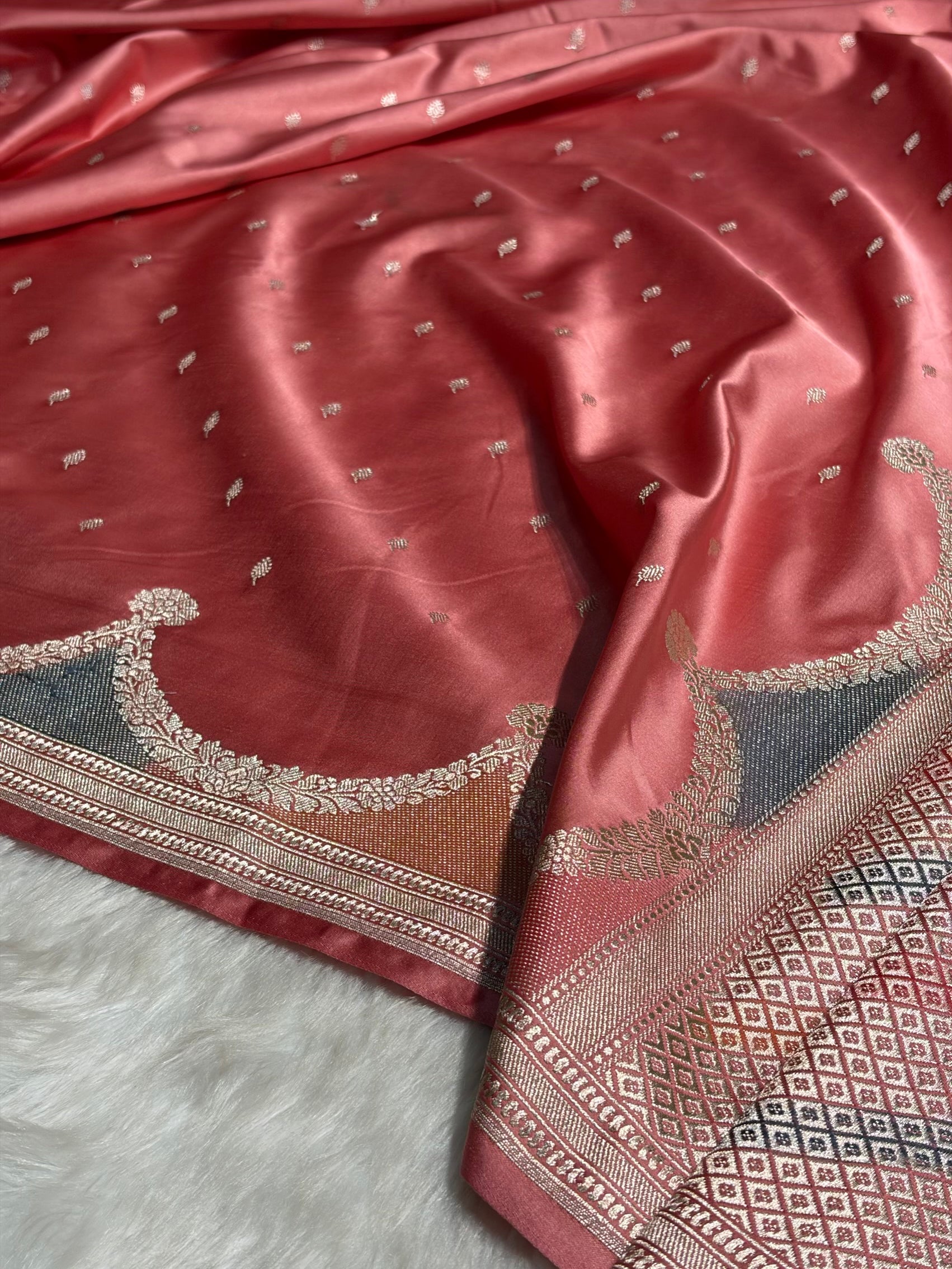 Dusty Peach Shades Scallop Mashru Silk Saree MS60