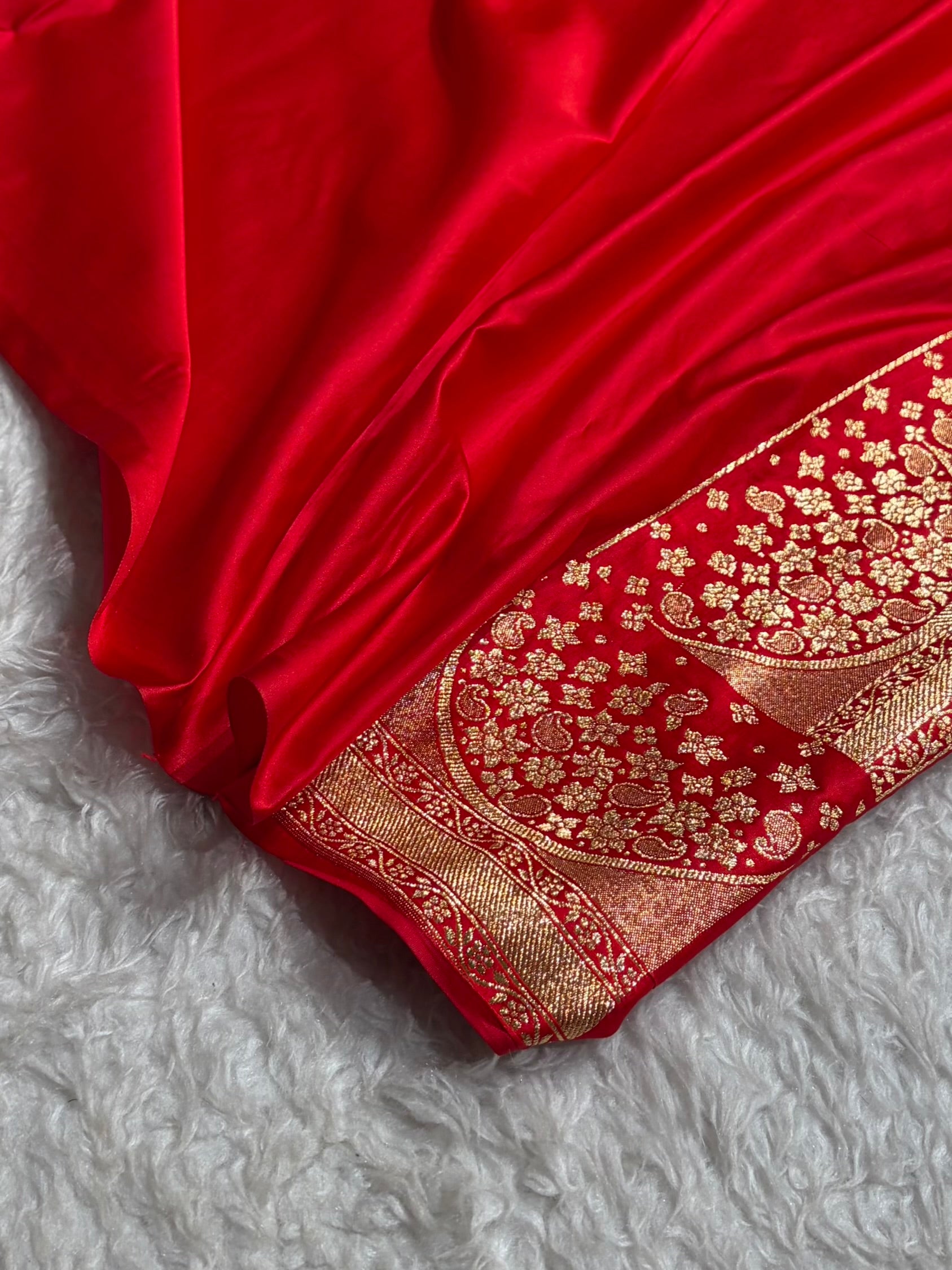 Banarasi Satin Katan Saree With Boota in Red Shades SK111