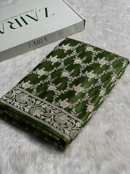 Mehendi Green Shades Mashru Silk Banarasi Saree With Jaal Pattern MS71