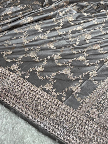 Banarasi Grey Shades Floral Jaal Mashru Silk Saree MS07