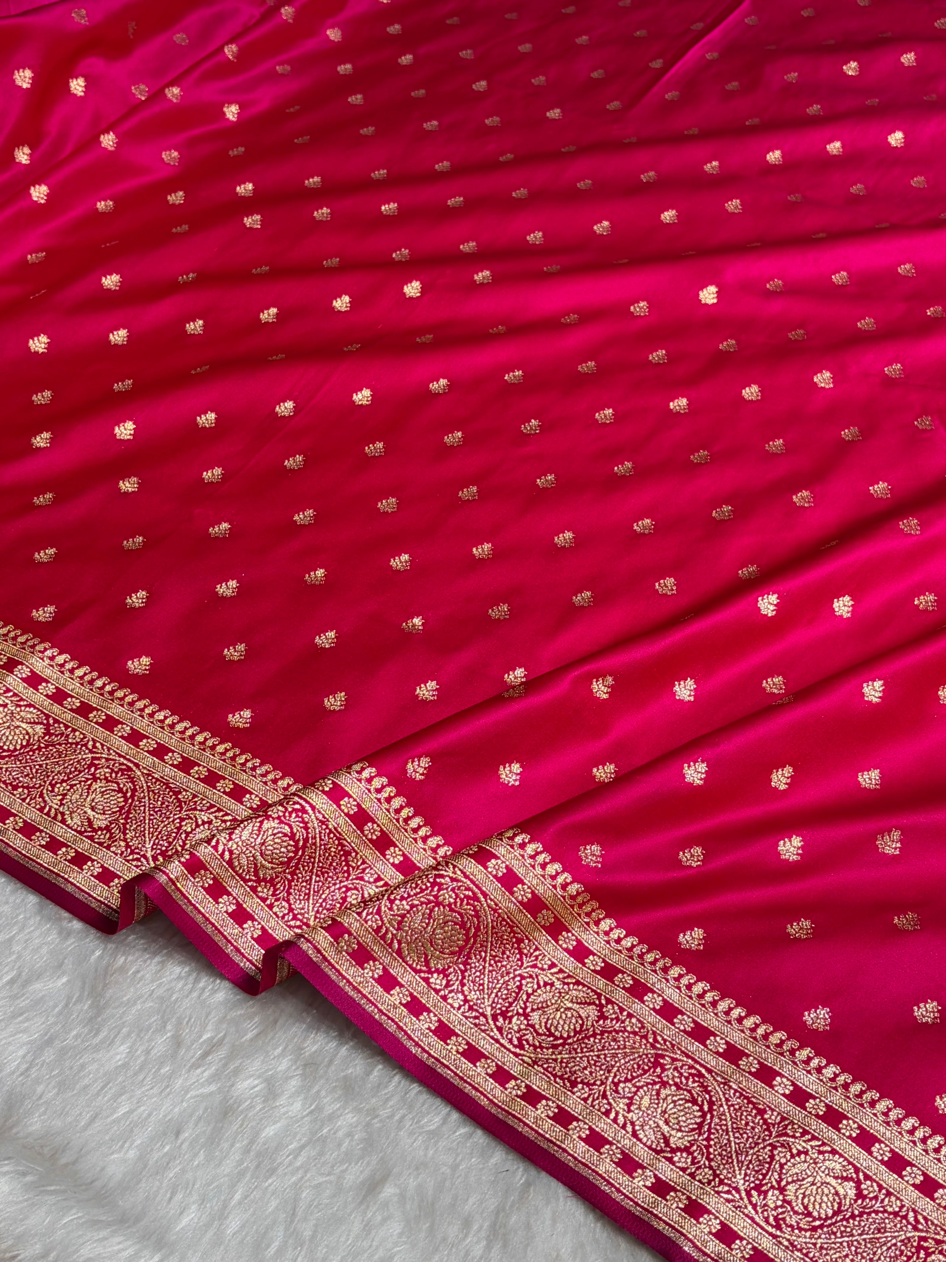Cross Rani Floral Pattern Satin Katan Silk Saree SK78