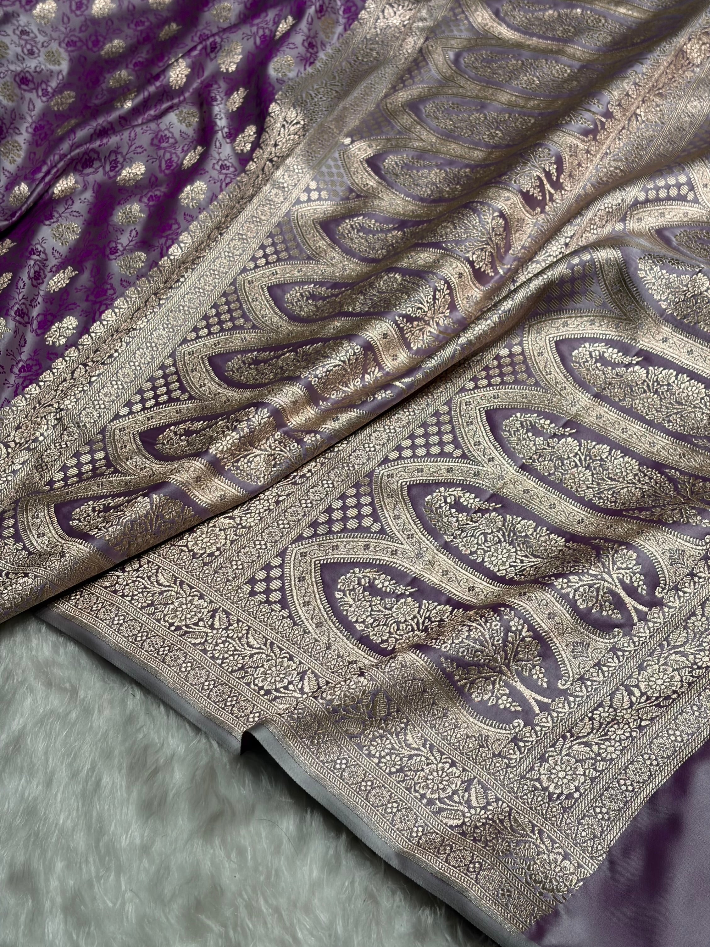 Cross Lavender Shades Tanchoi Motif Mashru Silk Saree MST-10