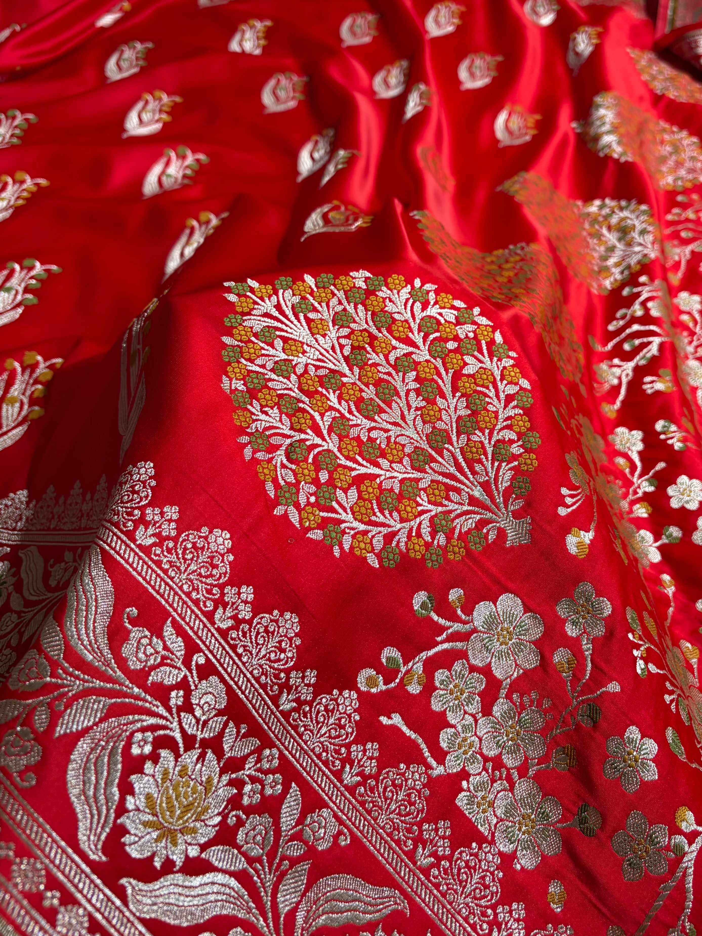 Red Shades Banarasi Boota Pattern Minakari Floral Mashru Silk Saree MSM-121