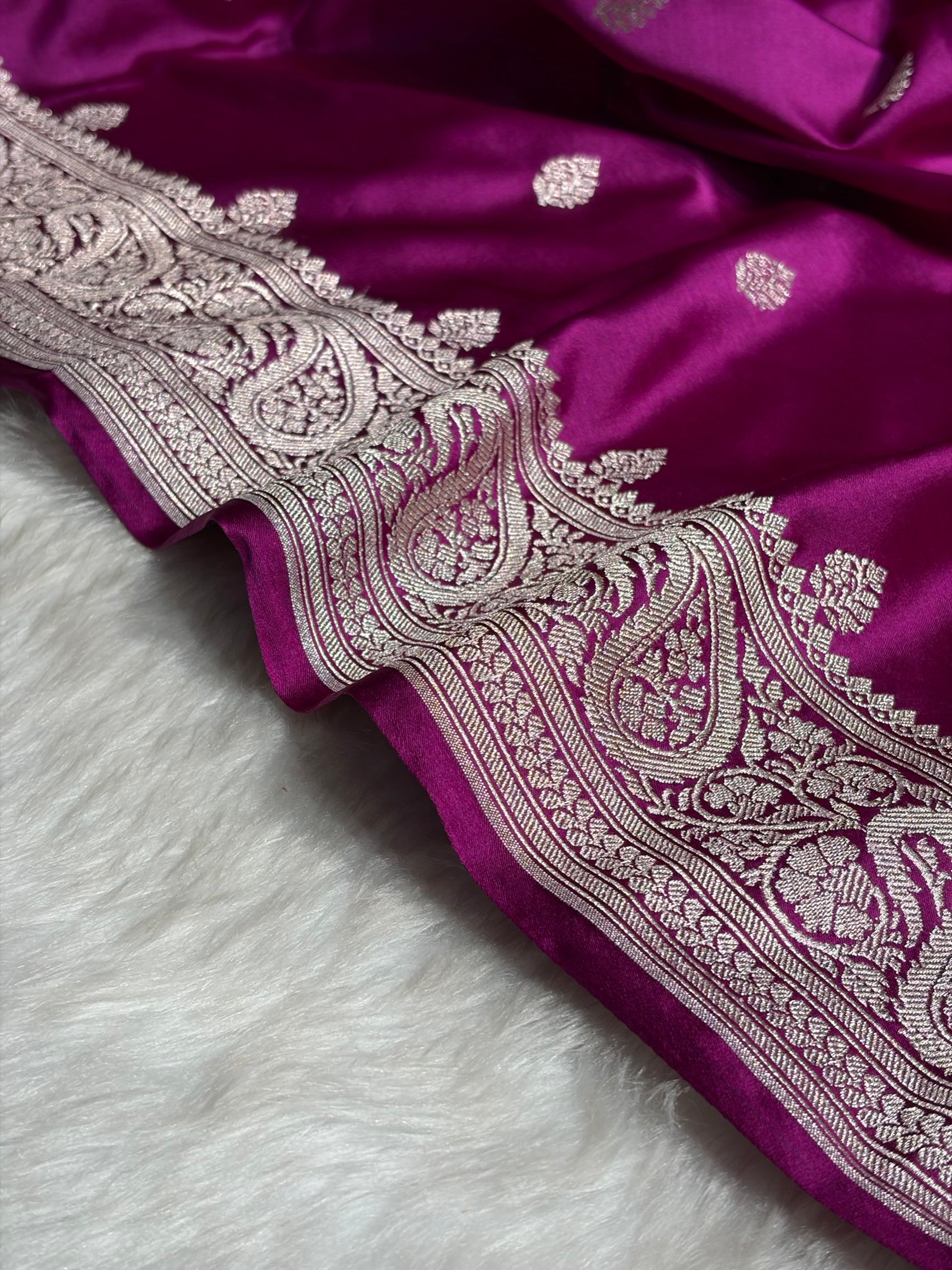 Pinkish Wine Shades Booti Mashru Silk Saree MS69