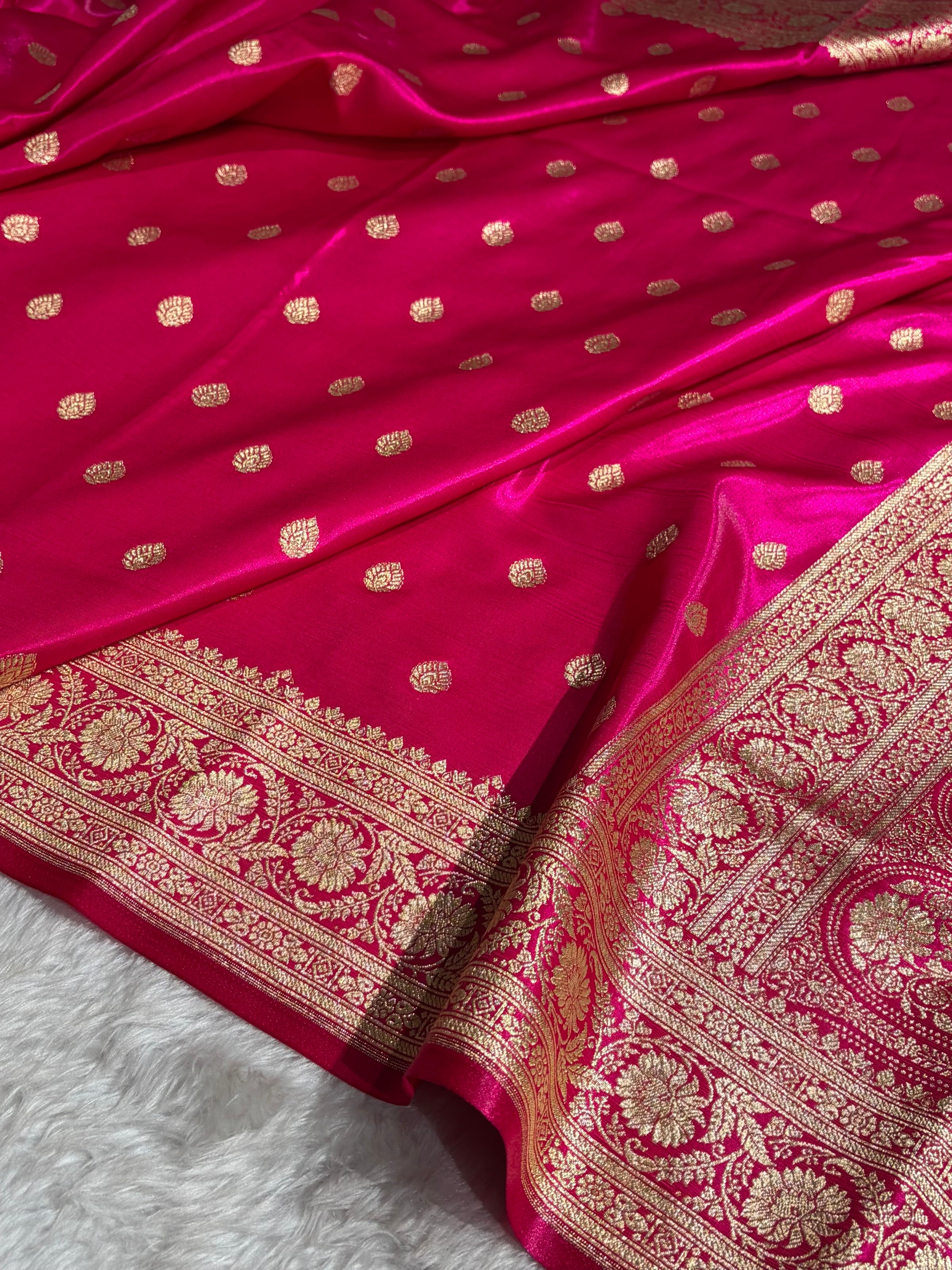 Pink Shades Boota Pattern Banarasi Satin Silk Saree SS45