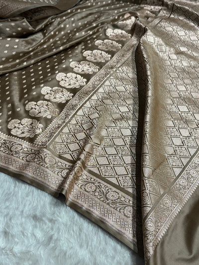Olive Brown Shades Banarasi With Floral Border Mashru Silk Saree MSM-128