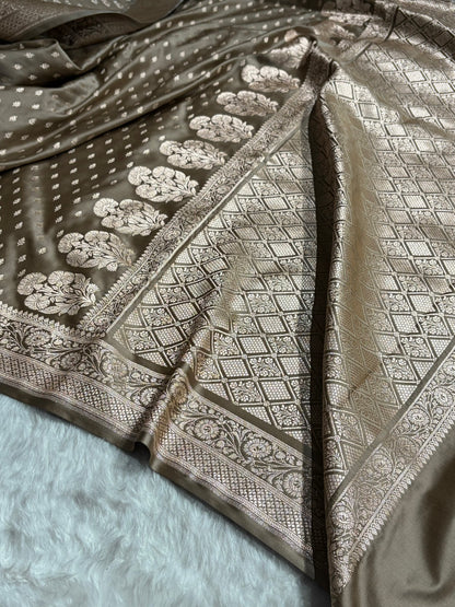 Olive Brown Shades Banarasi With Floral Border Mashru Silk Saree MSM-128