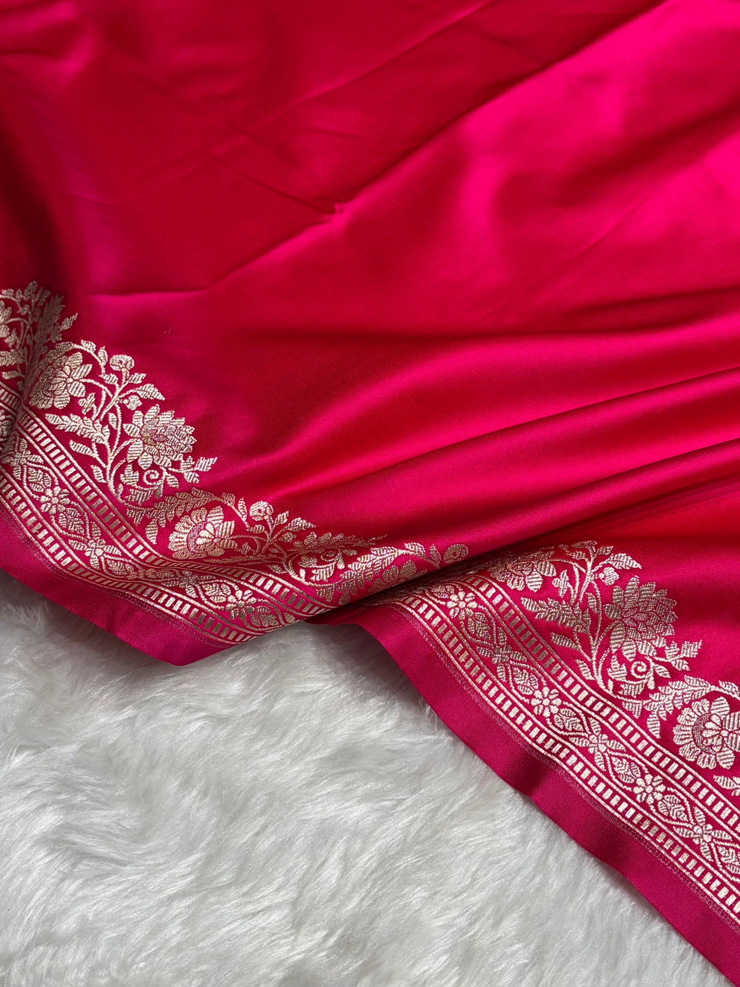 Cross Rani Boota With Floral Border Mashru Silk Saree MSM-94