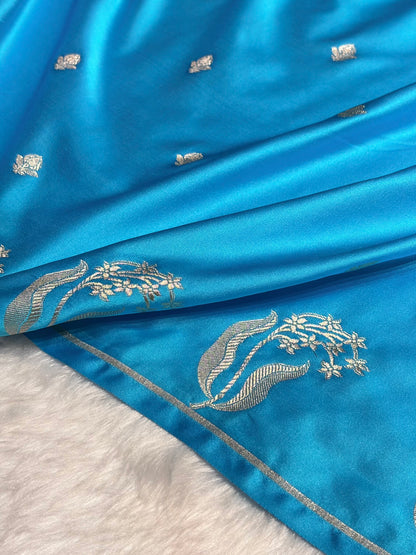 Sky Blue Shades Floral Border Booti Mashru Silk Saree MS74