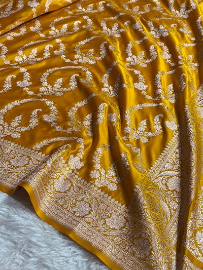 Mustard Shades Banarasi With Floral Jaal Pattern Mashru Silk Saree MSM-132