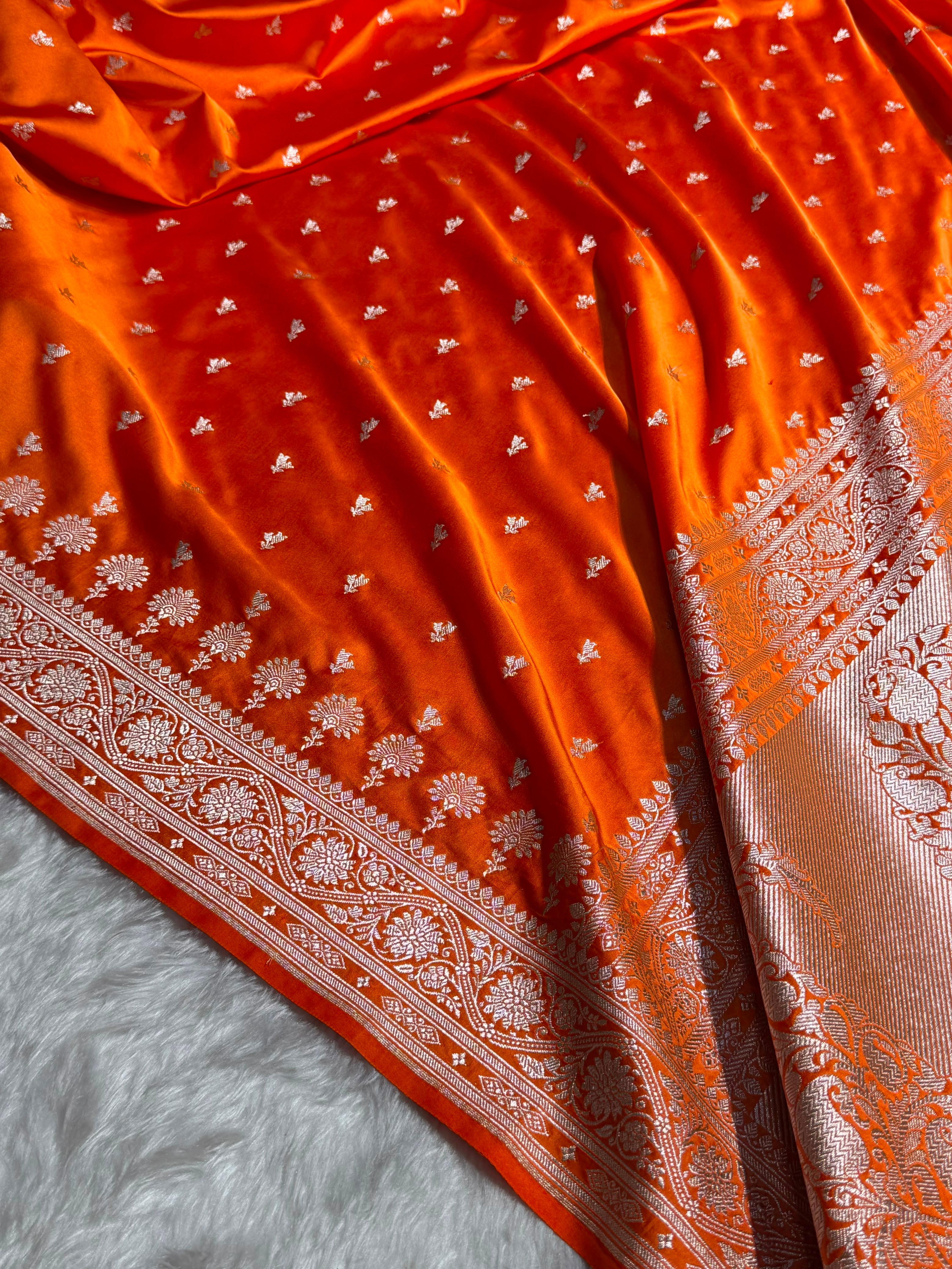 Banarasi Orange Shades Booti Mashru Silk Saree MCS72