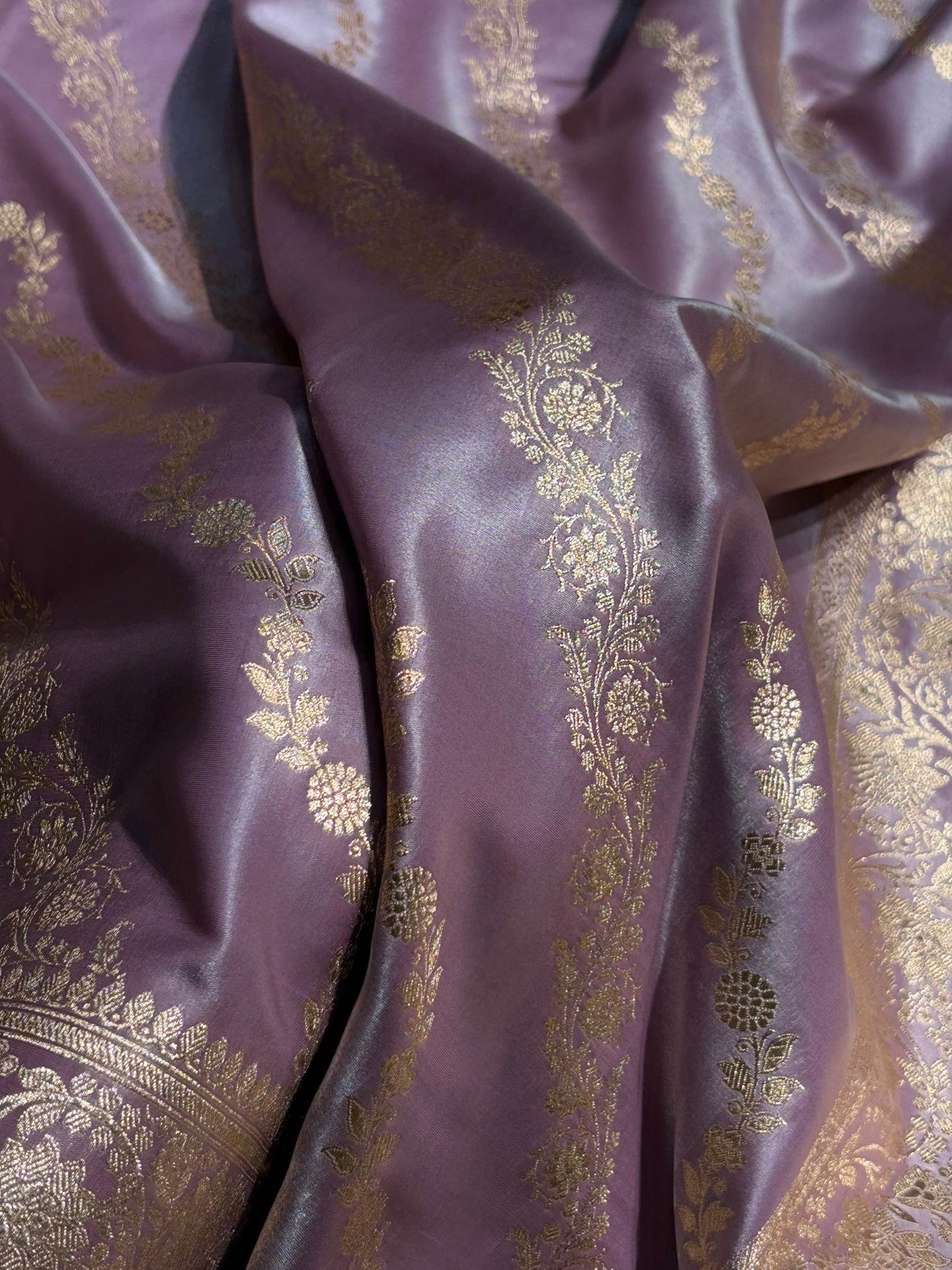 Banarasi Light Weight Satin Silk Dusty Lavender Cross SS10