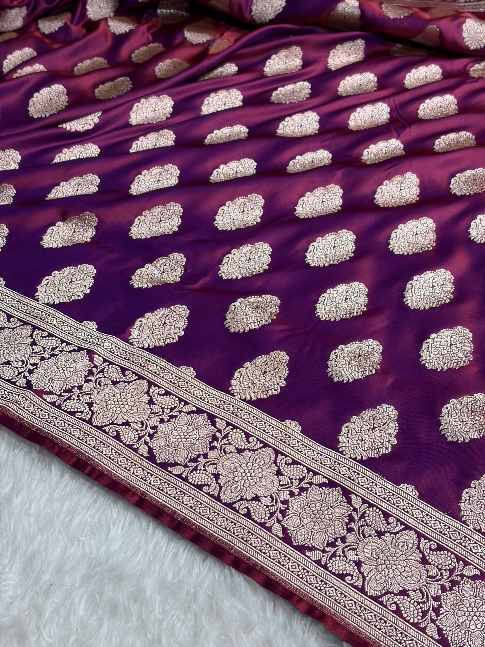 Reddish Magenta Shades Banarasi Boota Pattern Floral Mashru Silk Saree MSM-105