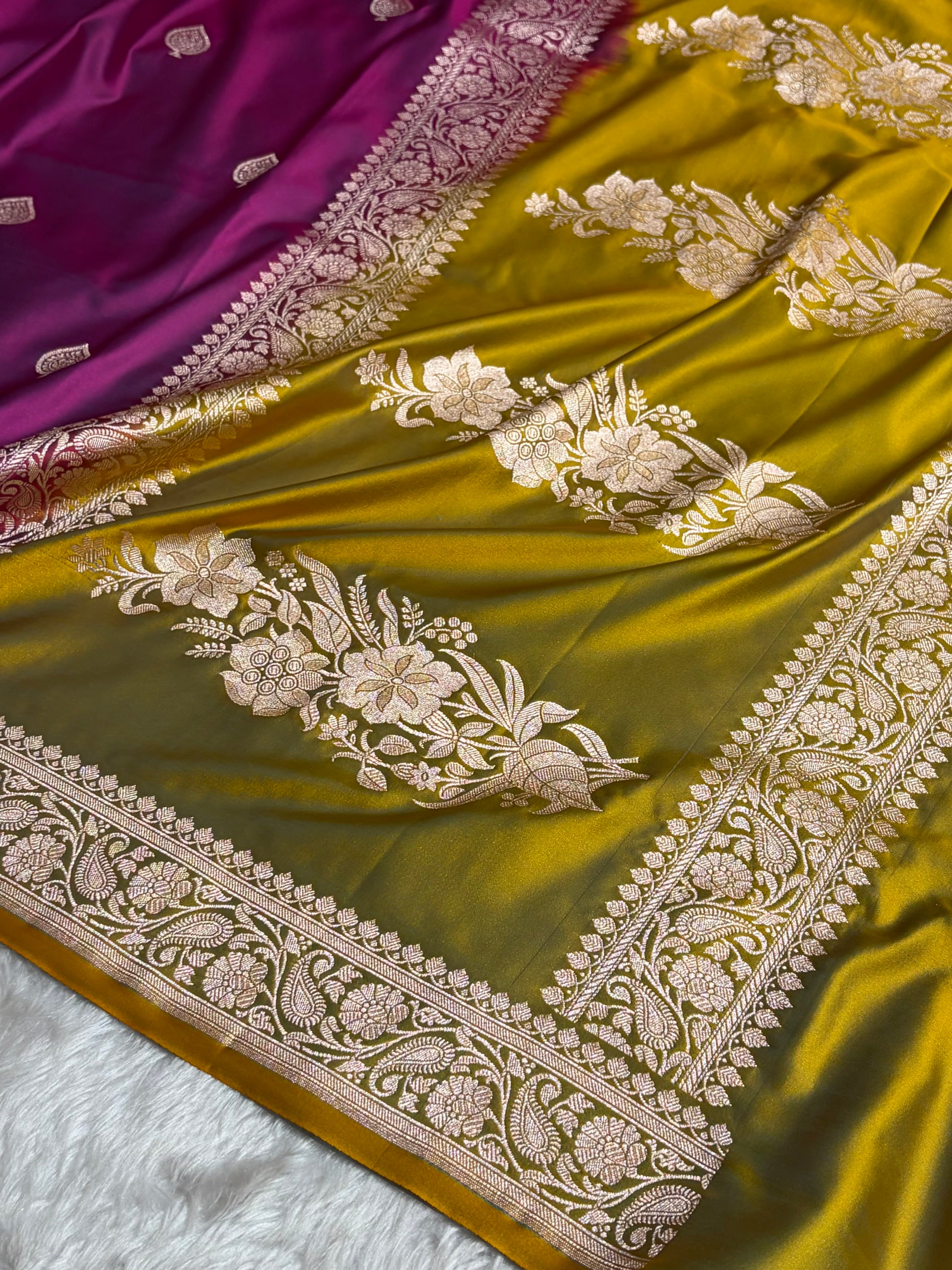Contrast Wine / Mustard Shades Banarasi Booti Pattern Mashru Silk Saree MSM-140