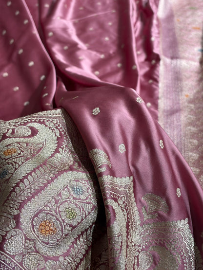 Banarasi Skirt Border Pattern in Mauve Shades Floral Mashru Silk Saree MCS95