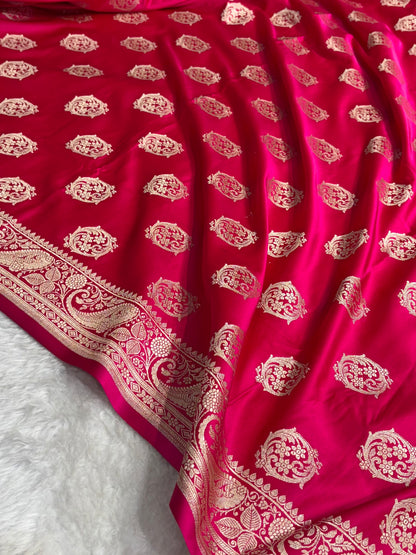 Banarasi Cross Rani Shades Banarasi Boota Pattern Floral Mashru Silk Saree MSM-104