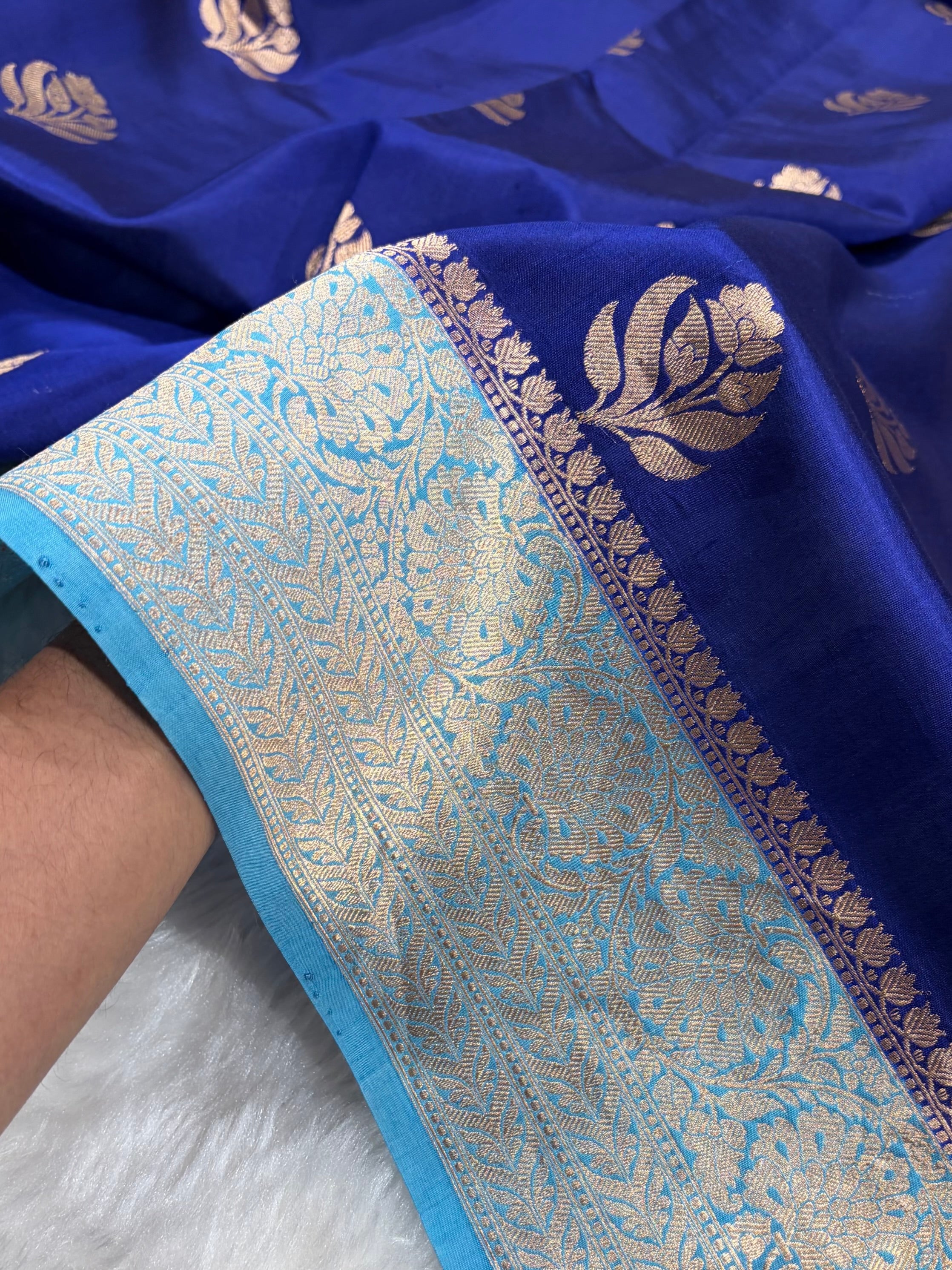 Banarasi Royal Blue With Sky Blue Contrast Shades Handwoven Pure Paper Silk Saree RM-91