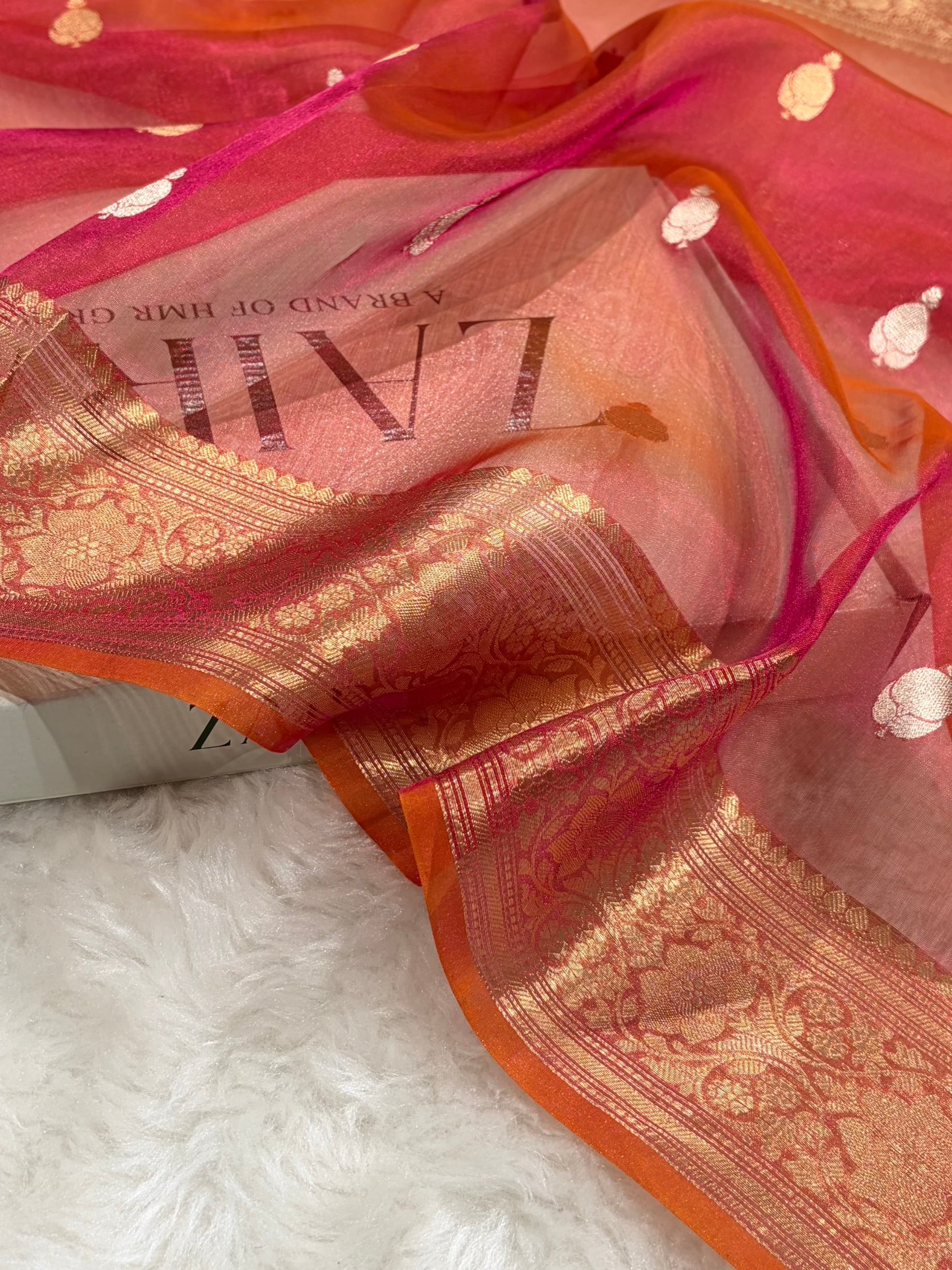 Red Bananasi Floral Shades Pure Tissue Silk Saree PT-38