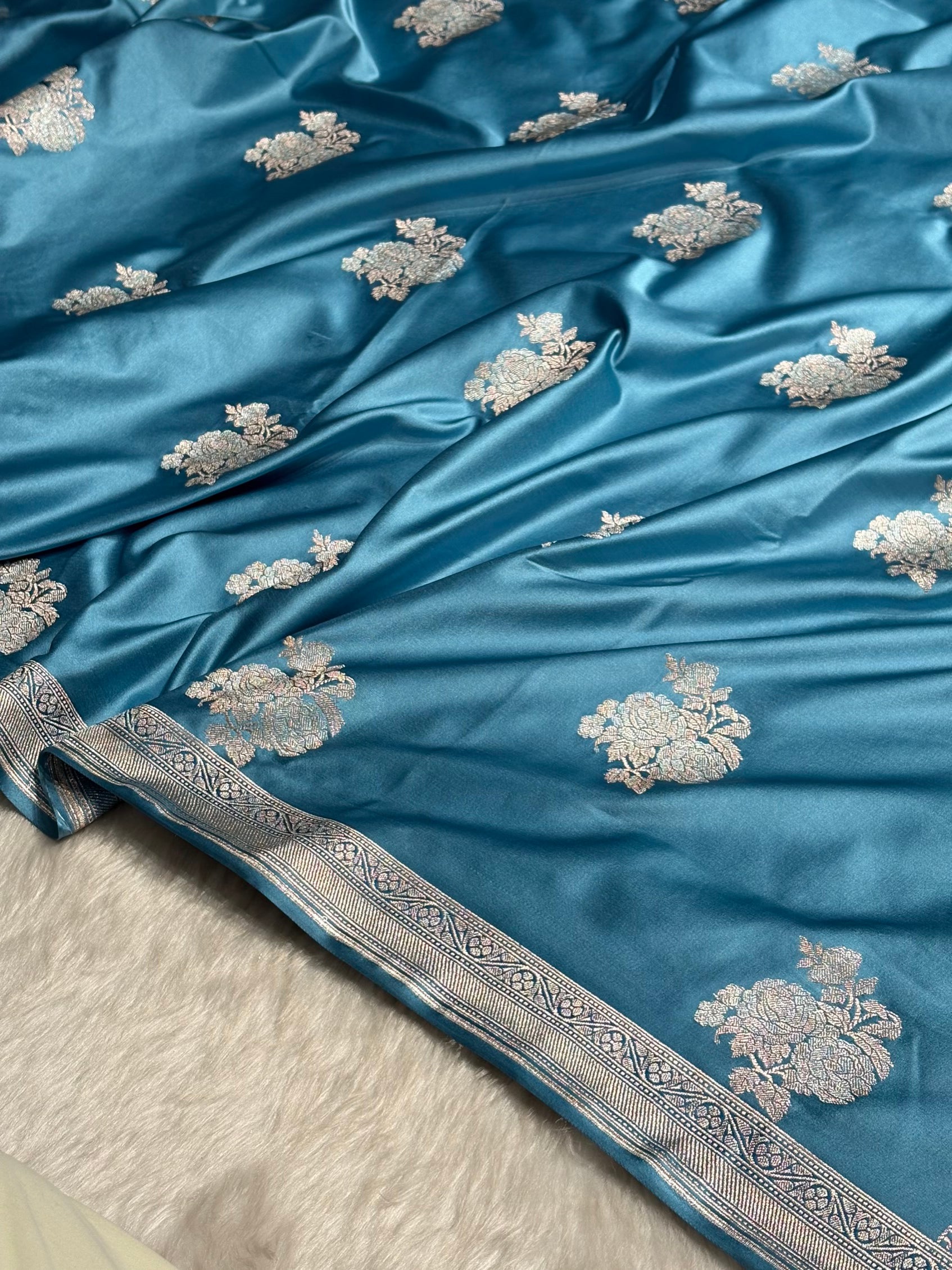 Sky Blue Sona Rupa Floral Motif Mashru Silk Saree MS50