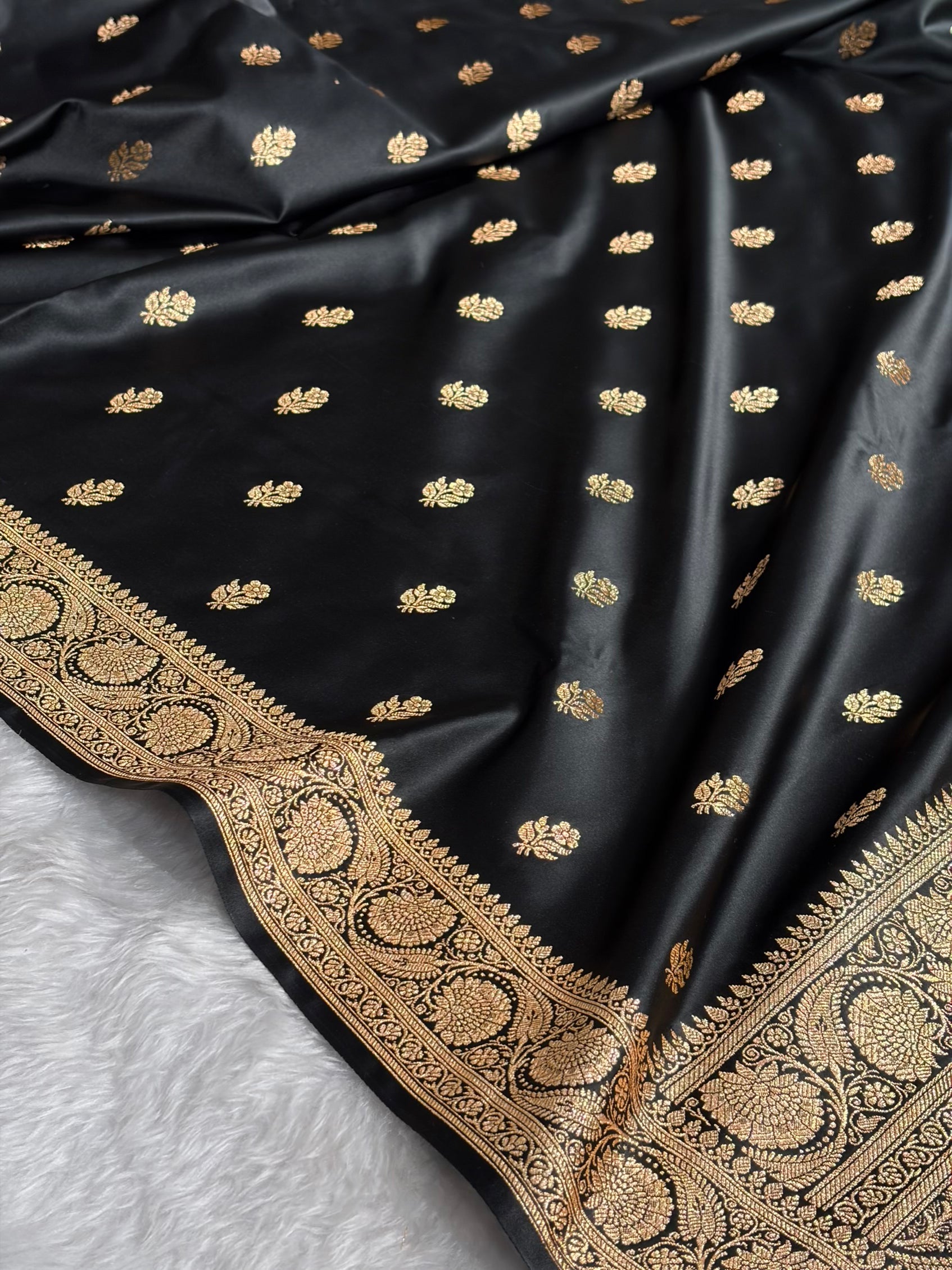 Black Floral Boota Pattern Satin Katan Silk Saree SK71