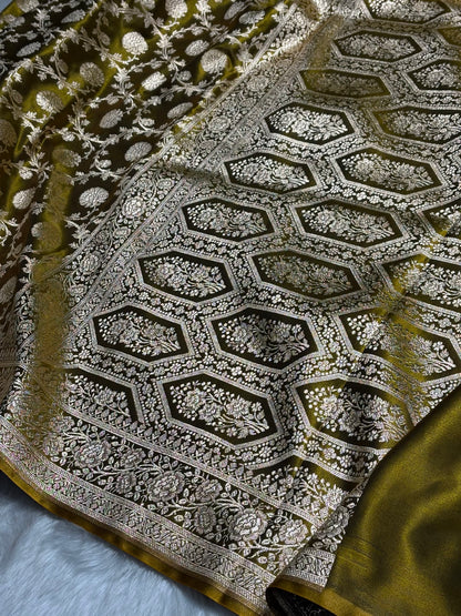 Light Weight Mehendi Green shades Satin Silk Saree SS15