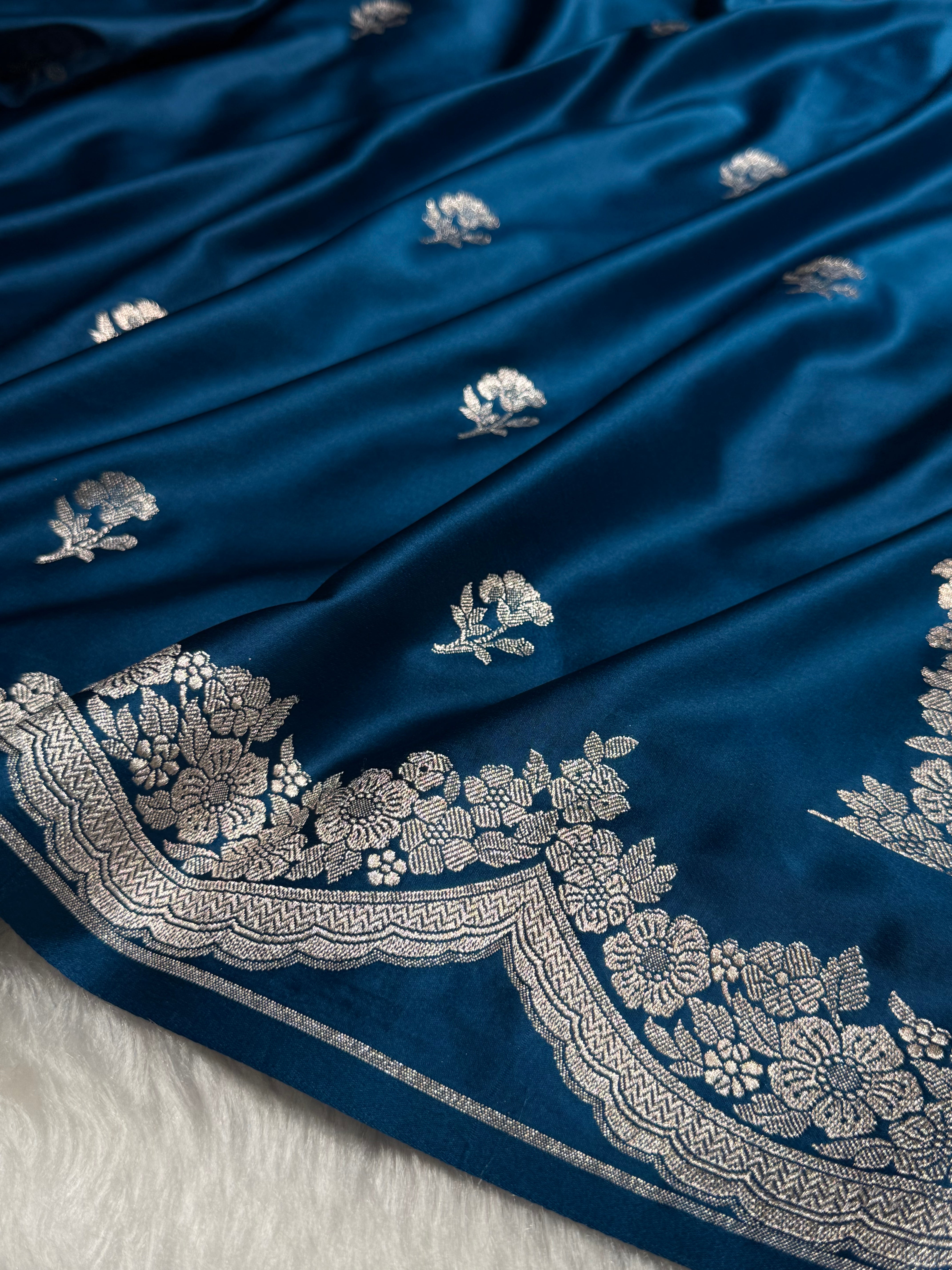 German Blue Shades Scallop Booti Mashru Silk Saree