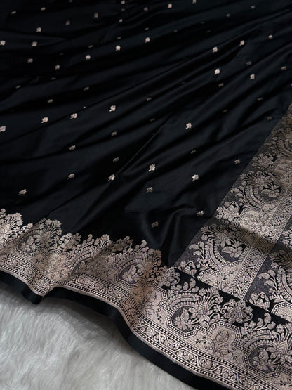Black Shades Motif Booti Mashru Silk Saree